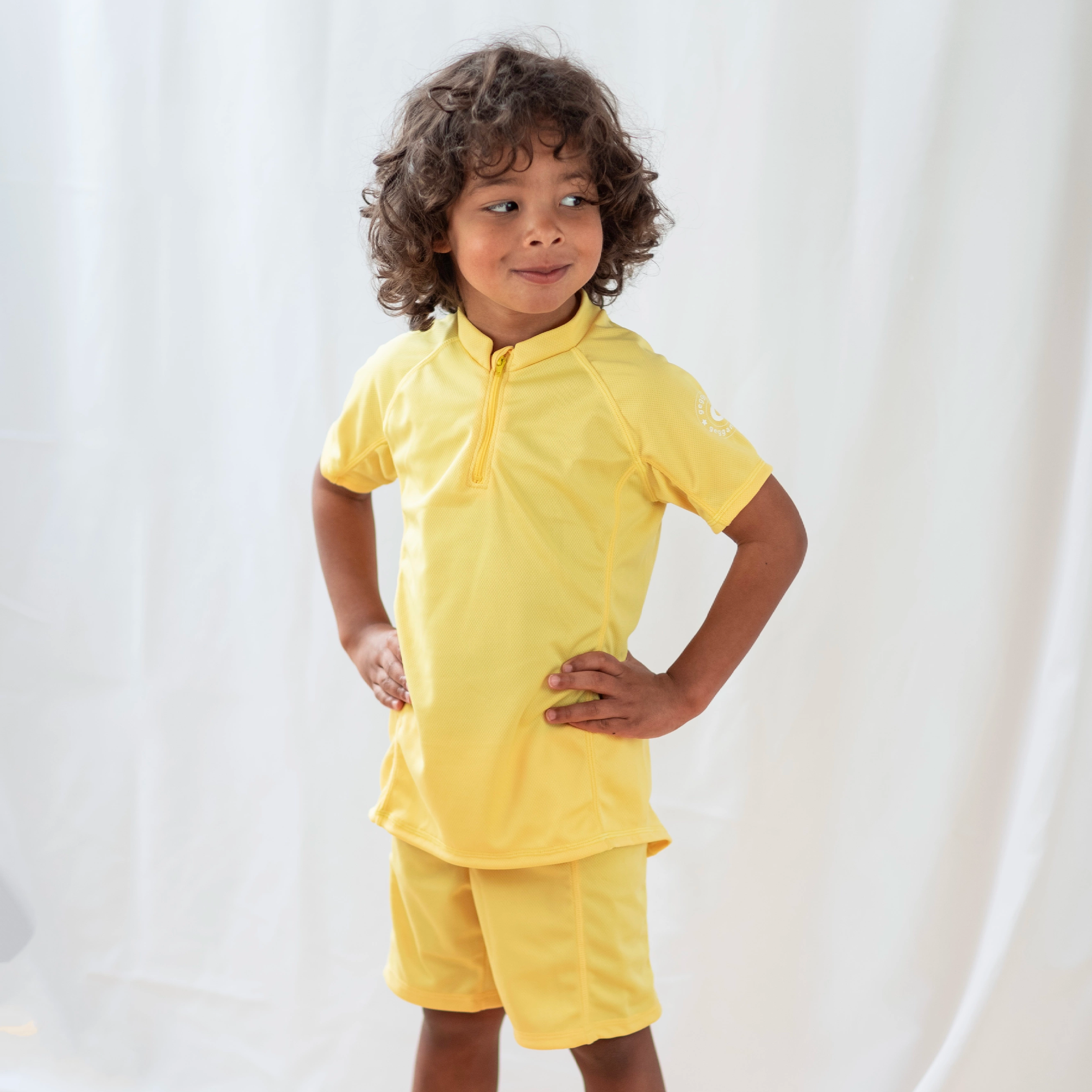UV-set Yellow